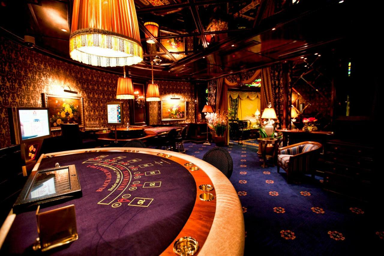 Multi Grand Pharaon Hotel Ptghni Eksteriør billede
