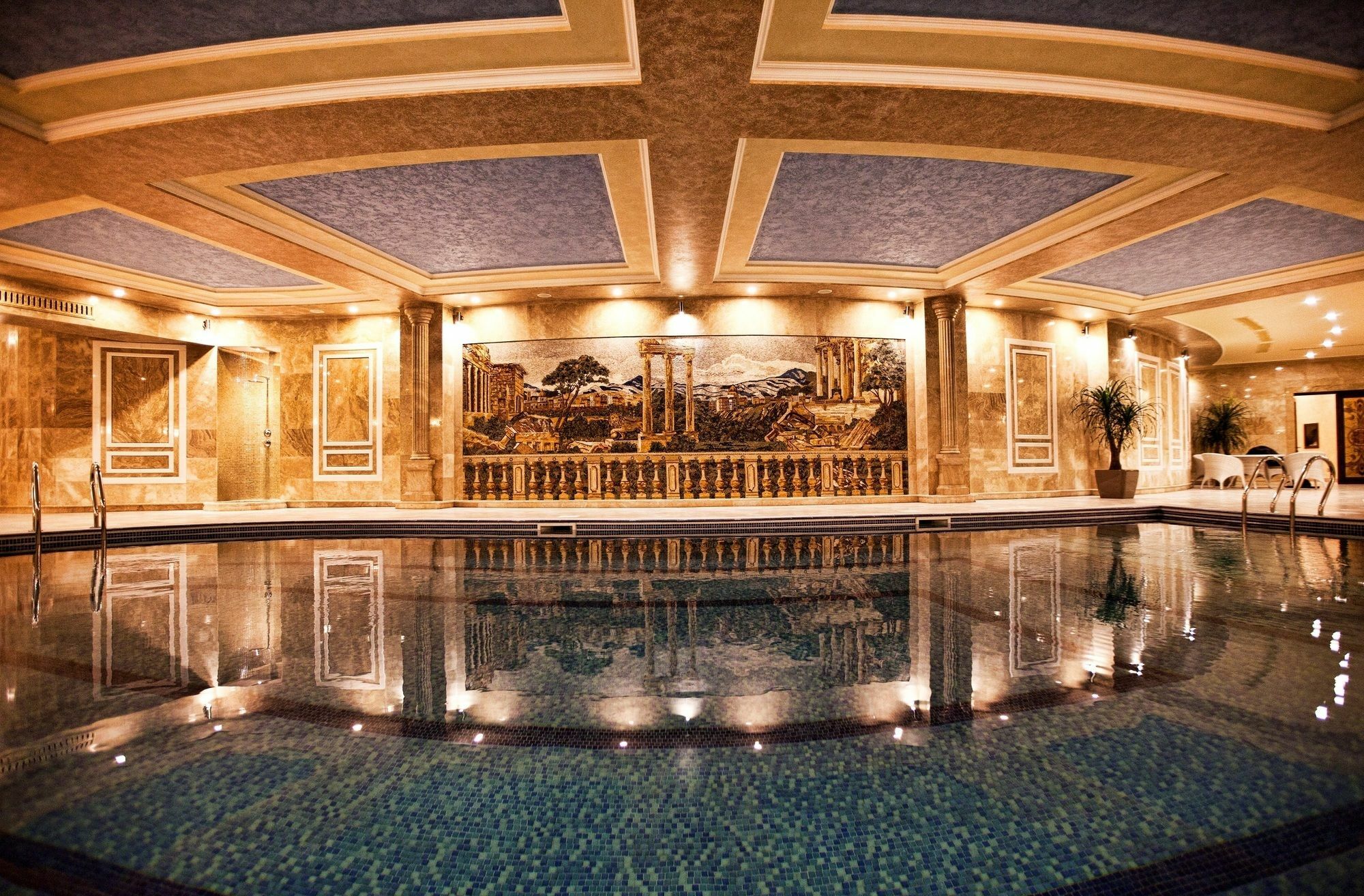 Multi Grand Pharaon Hotel Ptghni Eksteriør billede